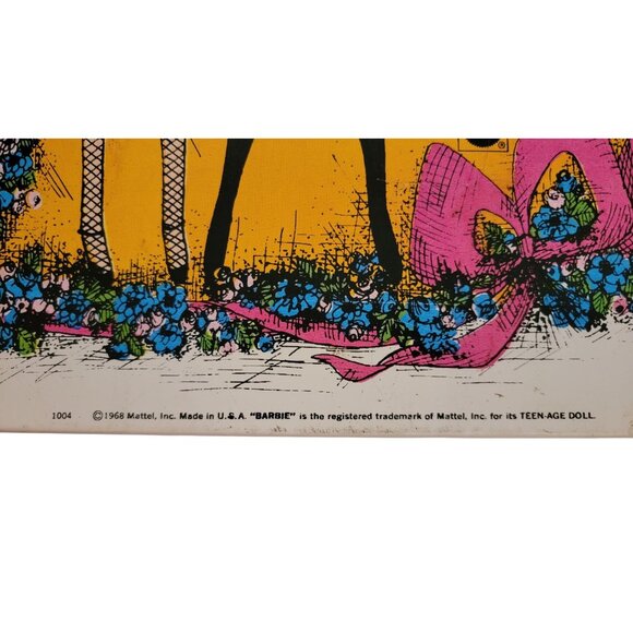 Vintage 1968 Mattel “The World of Barbie” Doll Trunk – Floral Border Design - Picture 2 of 16